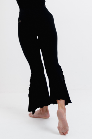 Go with the Flow Leggings- Black