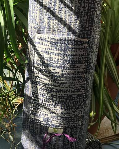 Luxurious brocade yoga mat bag detail