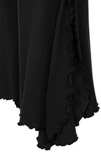 ILU Go with the Flow Leggings flared leg split close up. Natural fibres,  seamless, flared, lower leg split 