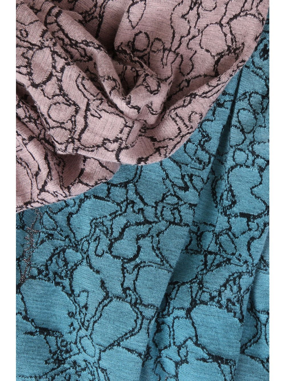 chic calm scarf close up pink blue